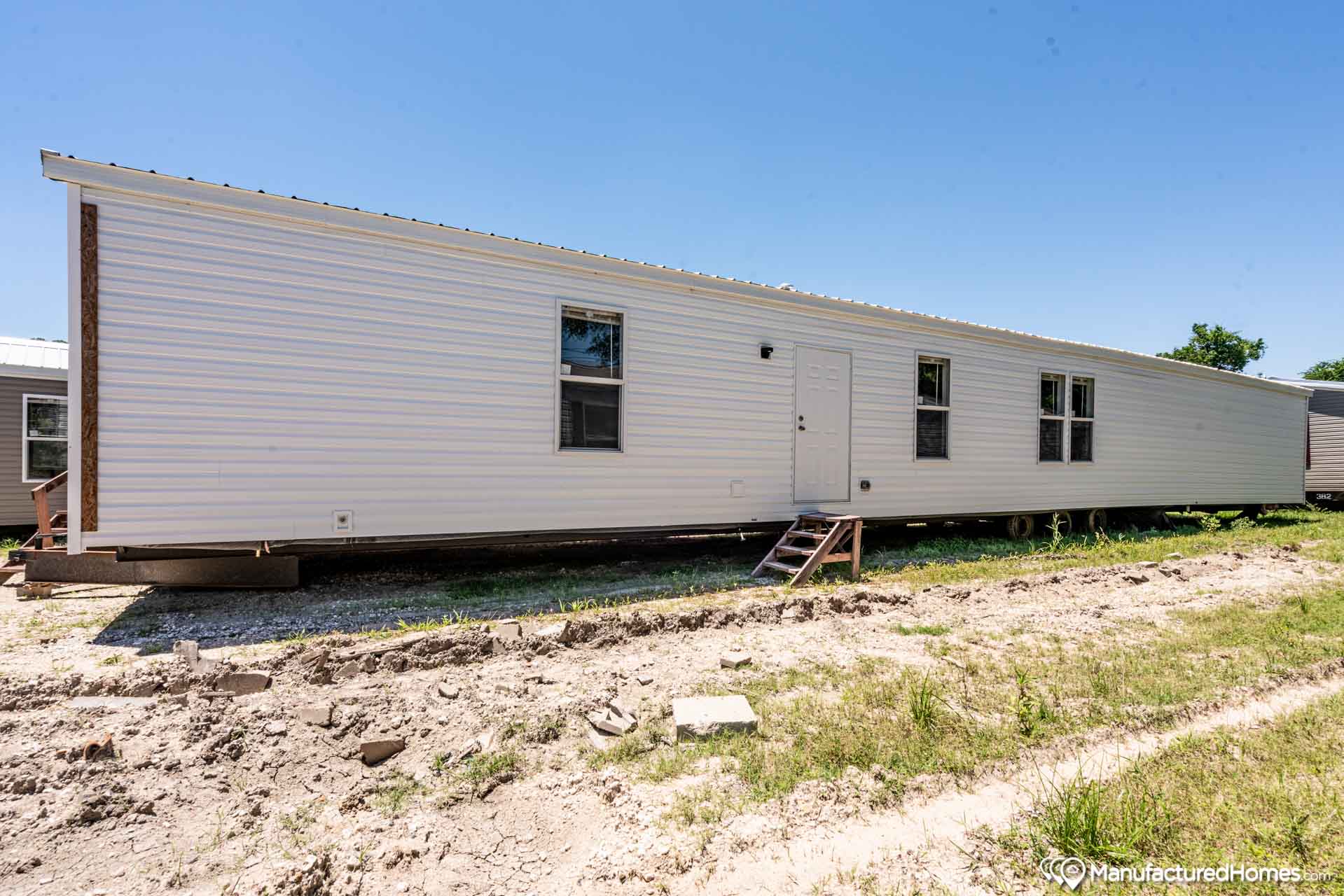 Champion Leesville 0250SKPLH167632003 For Sale by Texas Home Outlet